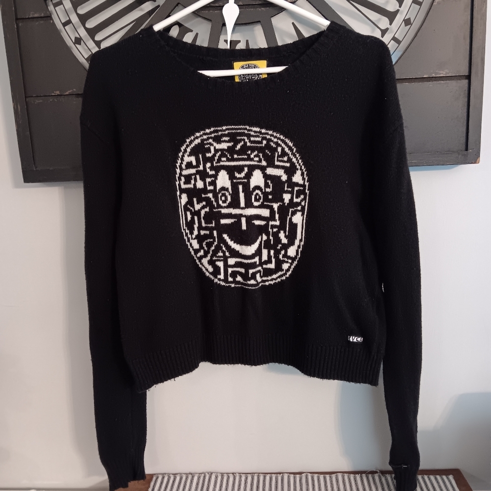RVCA Joe Grillo smiles special‎ edition sweater